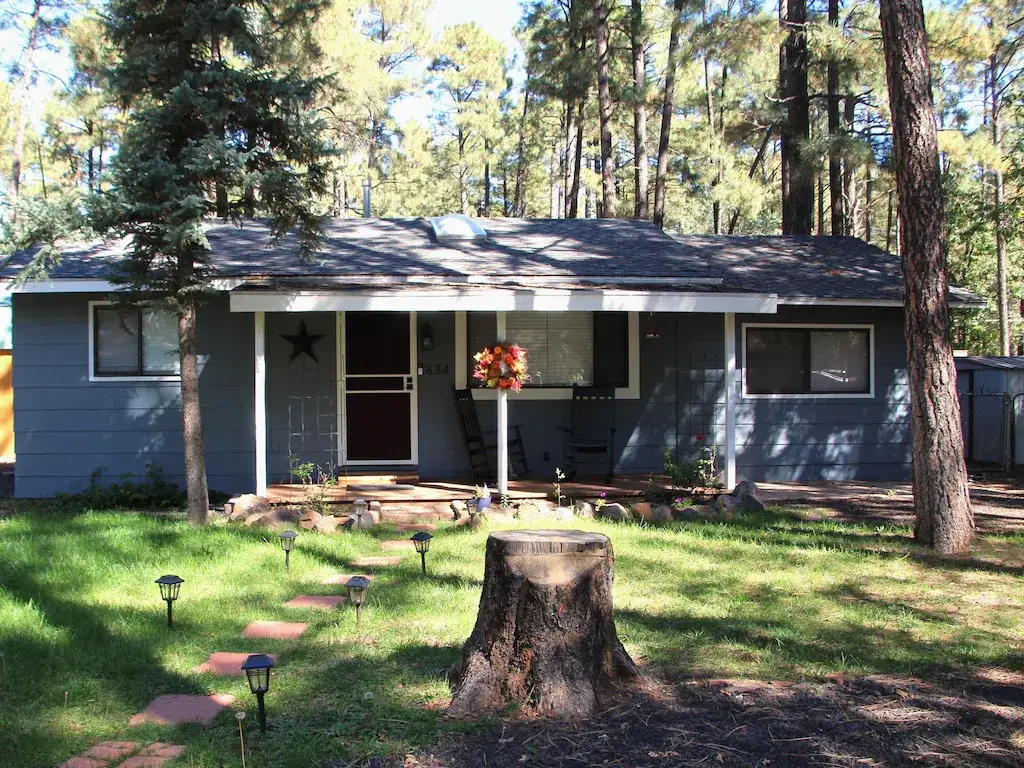 front door and yard 1.webp